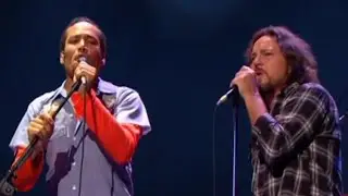 Eddie Vedder & Ben Harper - Under Pressure (Change Begins Within David Lynch Foundation Benefit '09)