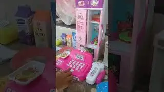 mainan serba pink