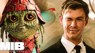 Chris Hemsworth Being Funny for 32 Minutes | MIB International