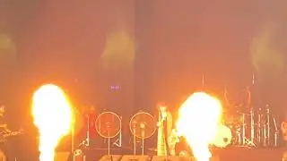 Bishakto Manush | Fossils - Live | Coke Pet Pujor Pandal - Ecopark