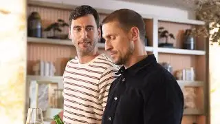 Coronation Street Carl&rsquo;s fIing with another maIe resident 'exposed' and fans are fIoored