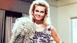 Elizabeth Montgomery🔥 Stockings, Pantyhose, Tights, Bikini, Nylon, Lingerie, Bodysuit, Mini Skirt