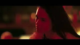 Girl one leg headscissor (High and Low 2016)