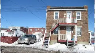 WALKING RUE ST HUBERT IN LAVAL QUEBEC / 03-04-19