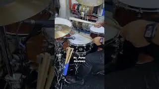 Printer Paper + Gaffer tape = DIY Temporary Dampener. Thoughts? #shorts #hack #drums #snare #techtip