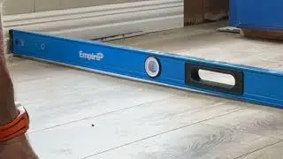 How to See Water Damage on Floors - The EASY Way!!