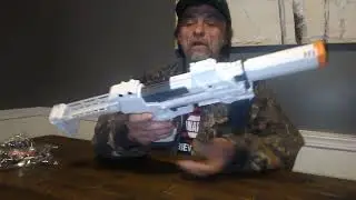 Lizzy with a tactical body kit AKA a clone of a gecko review