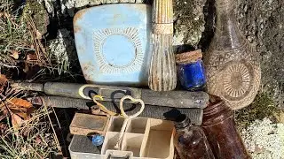 BOTTLE DUMP DIGGING #countrydiggers #bottledigging #dumpdigging 