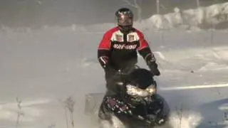 экстрим катание на снегоходе / polaris dragon rmk 700 snowmobile riding