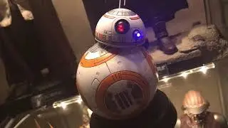 Hot Toys BB-8 Showcase