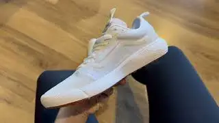 VANS ULTRARANGE EXO TRUE WHITE