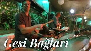 Alpay Şalt ile sahnede: Gesi Bağları