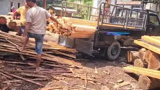 Manual Wood Cutting Skills in Rural Life #RuralAgriculture #TraditionalFarming