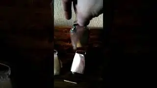Petites cloches pour bretons, bronze et laiton. Pas d'embl&egrave;mes.