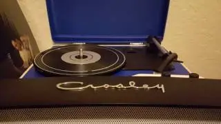 Crosley Collegiate Portable USB Turntable Review CR6010A