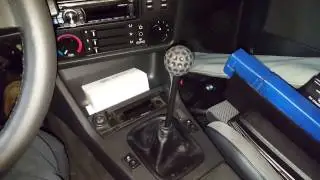 BMW DIY floor mounted short shifter - E30/E36/etc