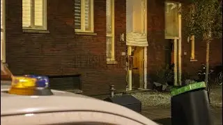 Gevel en deur van woning opgeblazen, mogelijk tas met explosieven op straat - Mathenesserstraat 