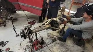 GM Corporate 14 Bolt Axle Truss