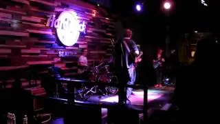 Mizu plays Seattle Hard Rock Cafe