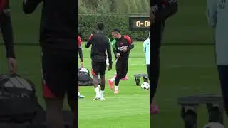 Ethan Nwaneri shows the senior players how it's done in Arsenal training😮&zwj;💨