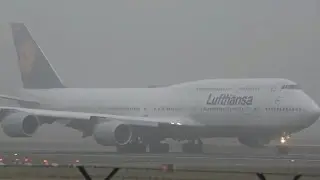 Take-Off f&uuml;r die Queen! Lufthansa Boeing 747-8 startet auf Runway 18 am Flughafen in Frankfurt ✈️ 