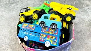 डब्बे मे खिलौना वाला गाड़ी | Cartoon video | Kids Toy | Car Gadi Bus Gadi Truck Gadi Tector 