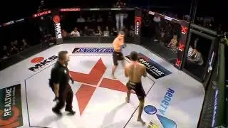 XFC na RedeTV!: Lowe trope&ccedil;a e quase entrega a luta 'de bandeja' para Dragon