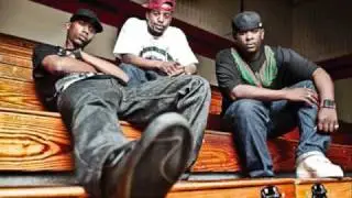 Out yo League-FLY feat. Band geeks(HALF LYRICS)