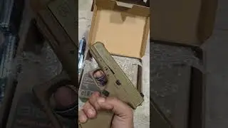 Umarex Glock 19x Blowback CO2 BB Pistol