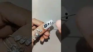 simple nails design 😍💅🏻✨ trendy Nails arts design 💅🏻🌺 #nailart #nailsdesignclub #ytshorts