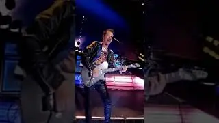MUSE -12- Interlude & Hysteria - Concert Simulation Theory 2019 - VERTICALE CLIPS