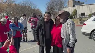 Pine Bluff food pantry holds Christmas giveaway