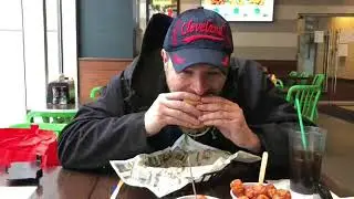 Wahlburgers Triple Burger Review in Cleveland, Ohio