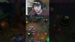 Ups 🤡#shaco #leagueoflegends #oneshot #stream #clips #highlights #aram