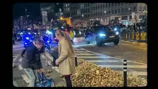 GRATUIT ? 😱 Sc&egrave;ne CHOC &agrave; Bruxelles : Le Peuple ramasse tout apr&egrave;s la Manif ! 🔥