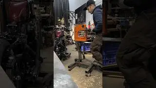 Metal shaping fander for sportster #metalfabrication #metalshaping #englishwheel #englishwheeling