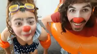 Livro Infantil O Menino da Sunga Azul. Por La Luna Cia de Teatro.