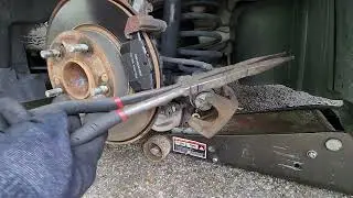 2015 Honha Civic rear brake pads swap the easy way. 