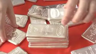 📰 Precious Metals Surge as Markets Open: Gold Nears Record High, Silver Continues Historic Rally