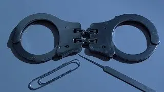Schloss &ouml;ffnen (Handfessel mit draht &ouml;ffnen) handcuffs/Lock Picking/Schloss knacken/picken