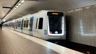 C30 T&aring;g/Tunnelbana vid Liljeholmen, Mariatorget och Zinkensdamm. Tunnelbanestationer p&aring;🔴R&ouml;da linjen 
