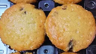 🍫☁️ Light, fluffy & chocolatey &ndash; Chocolate Infused Vanilla Muffins you&rsquo;ll fall in love with!