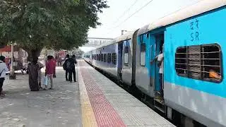 Vaigai Express belts Chennai Sub Urban @110KMPH.#india #indian #chennai #madurai #indianrailways 