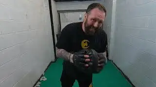 The Virtual pad man - Muay Thai 5