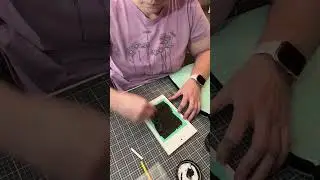 Try THIS stunning floral technique! #diycrafts #chalkcouture #chalkcoutureideas