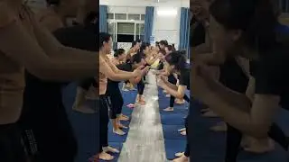 #yoga #funyoga #trendingyoga #yogafitness #laughingyoga