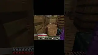 Village Pr Raid Suru Ho Gayi, Minecraft survival series Pocket edition #shorts #minecraft