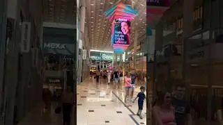 Shopping time #ams#shopping #europe #amsterdam #shortsvideo #shorts #trending #utrecht #mall l