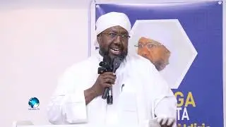 Sheekh Maxamed Idiris oo ka sheekeeyey wadooyinka uu usoo maray Buugaagta uu qoray.