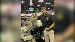 STEEL-CASTER Half-Ton Hopper Spreaders